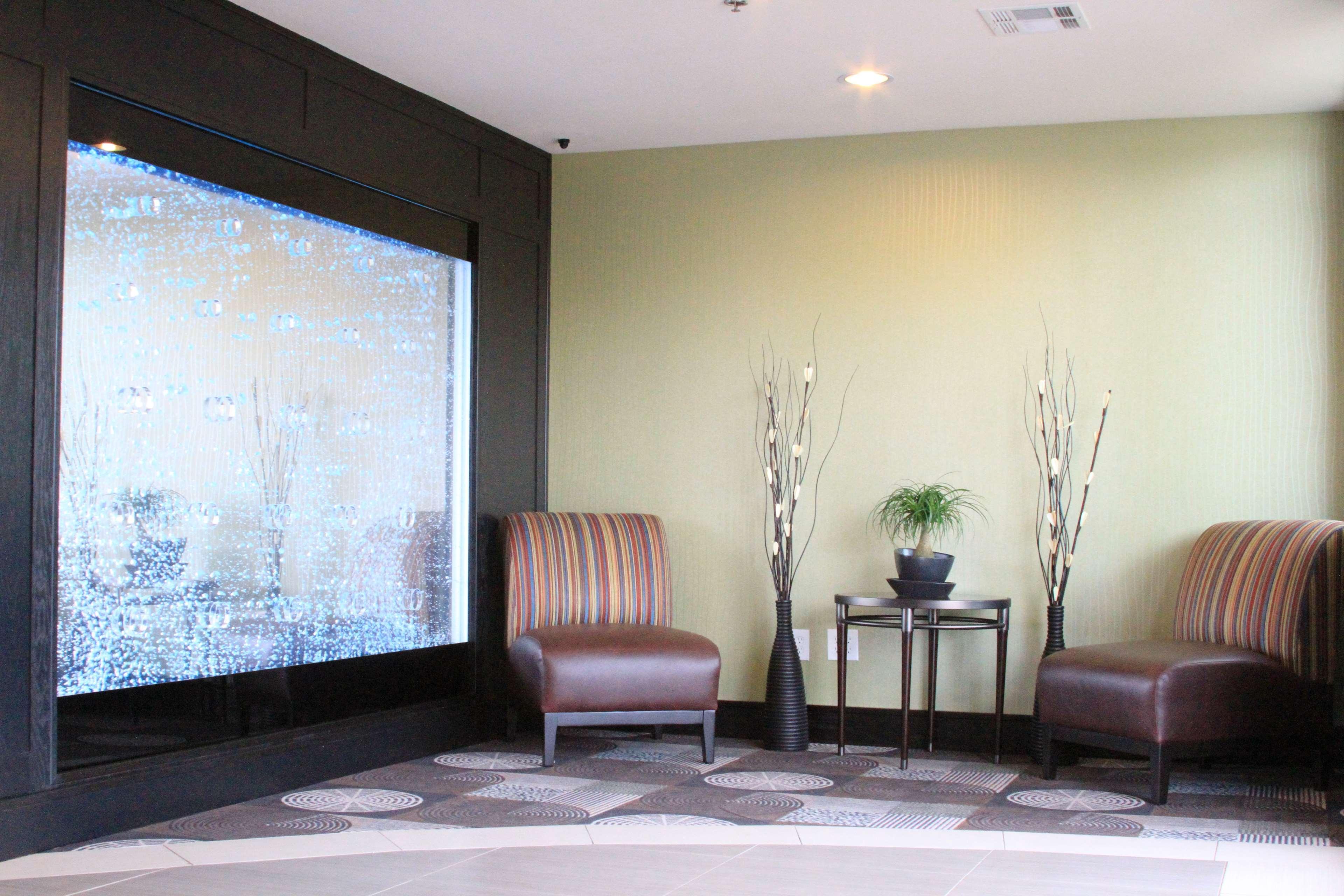 Best Western Plus Arlington North Hotel & Suites Grand Prairie Exterior photo
