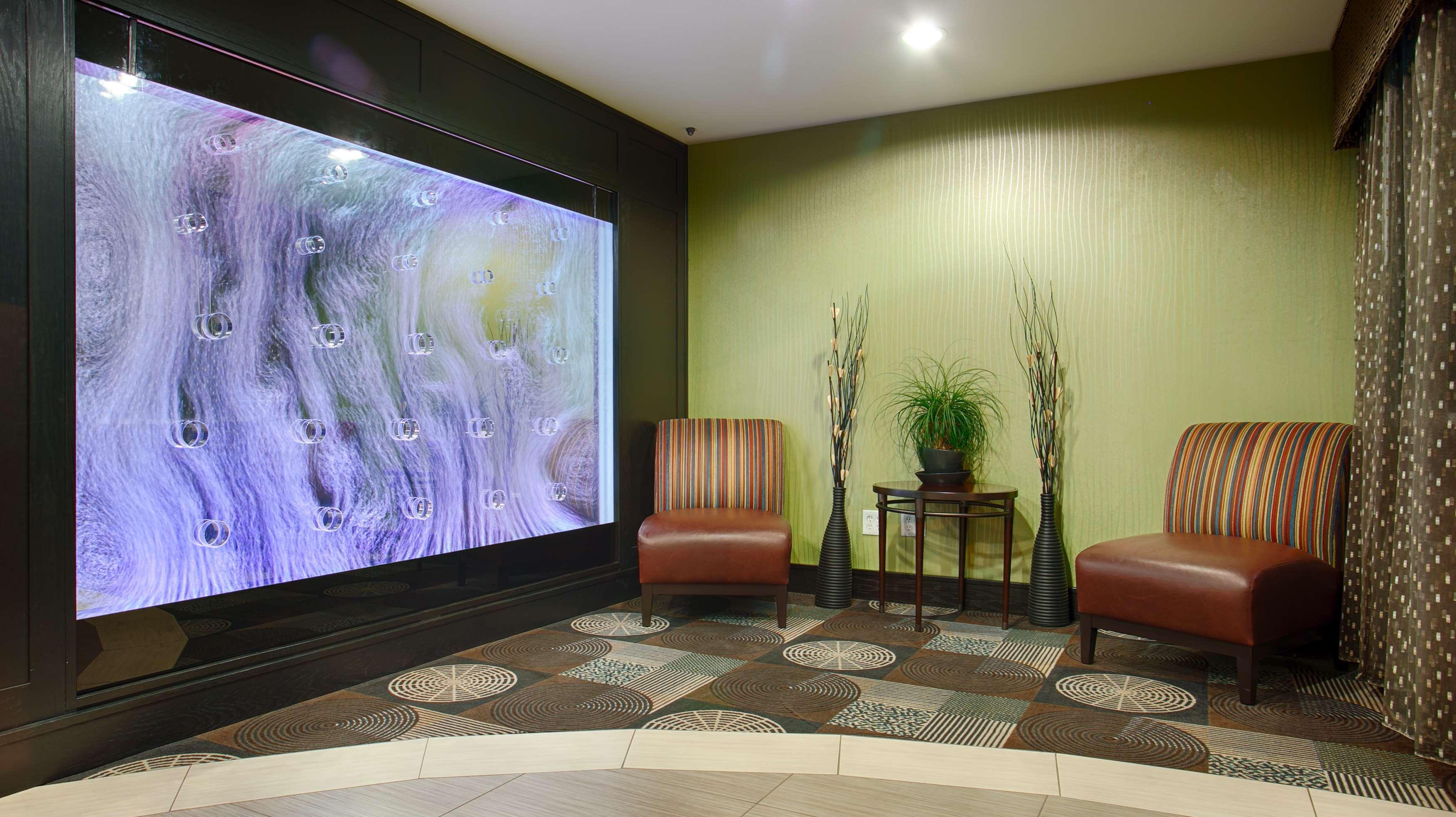 Best Western Plus Arlington North Hotel & Suites Grand Prairie Exterior photo