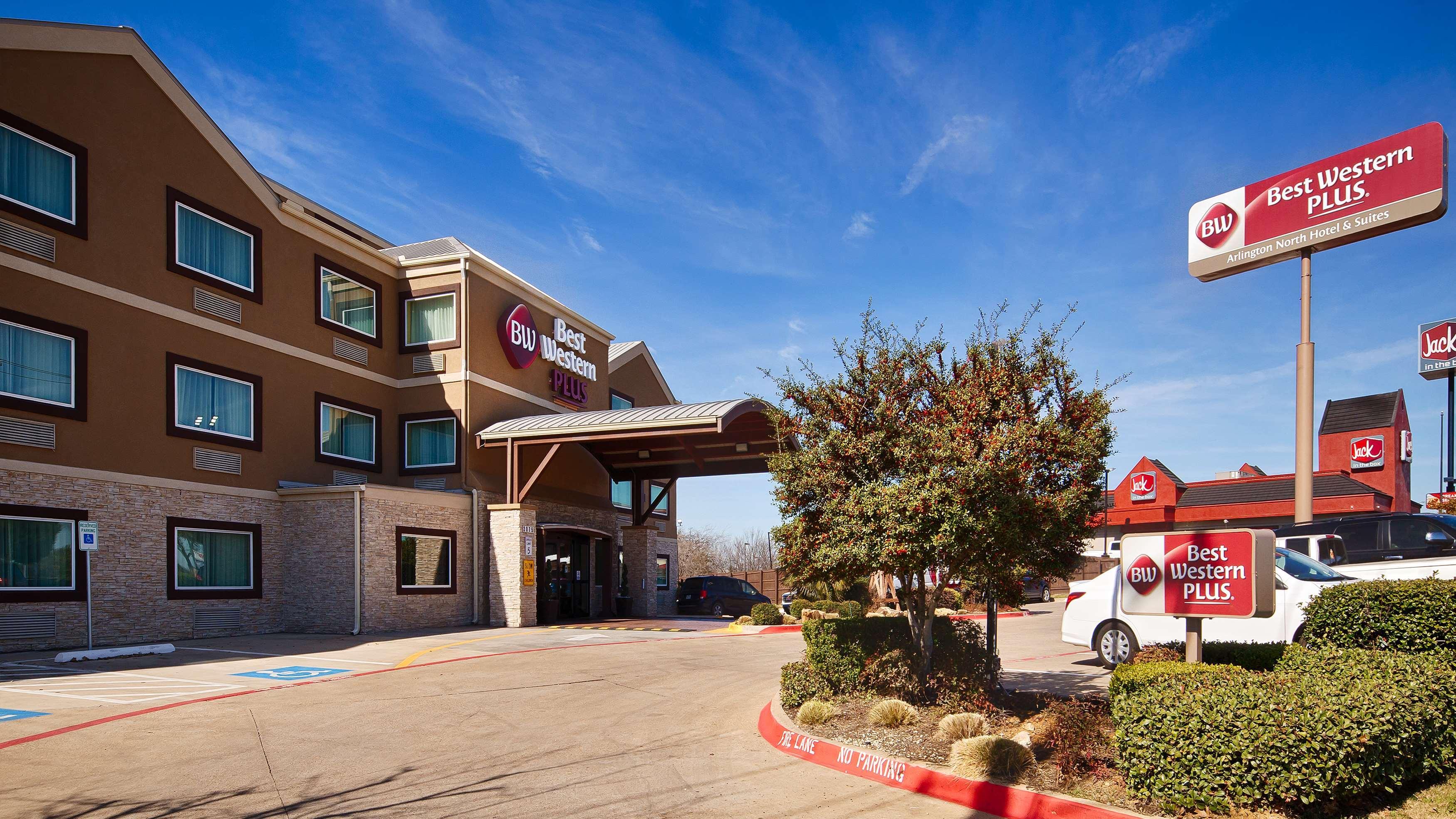Best Western Plus Arlington North Hotel & Suites Grand Prairie Exterior photo