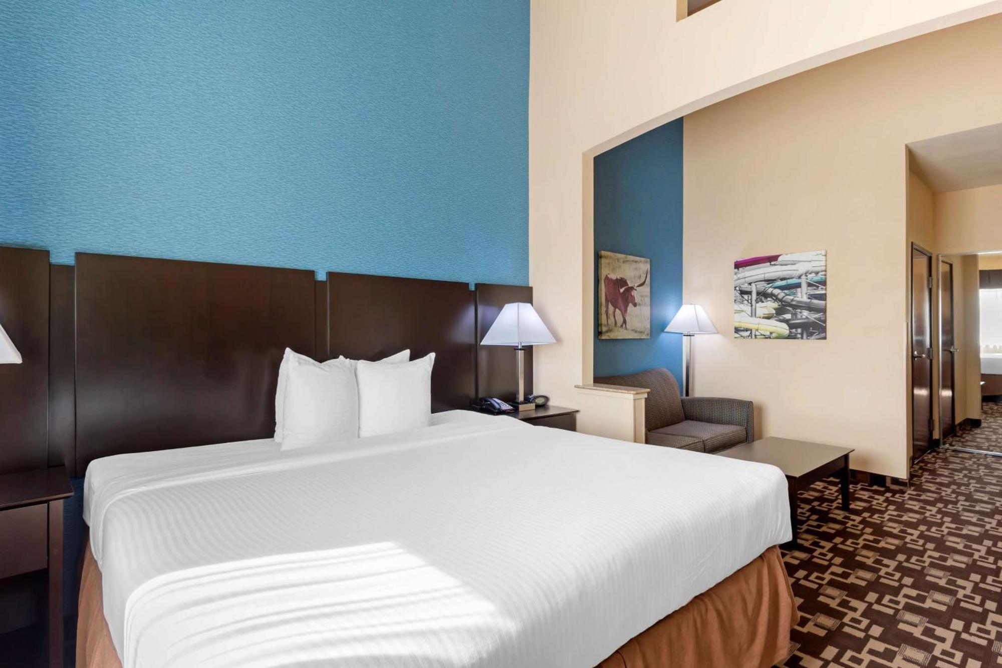 Best Western Plus Arlington North Hotel & Suites Grand Prairie Exterior photo