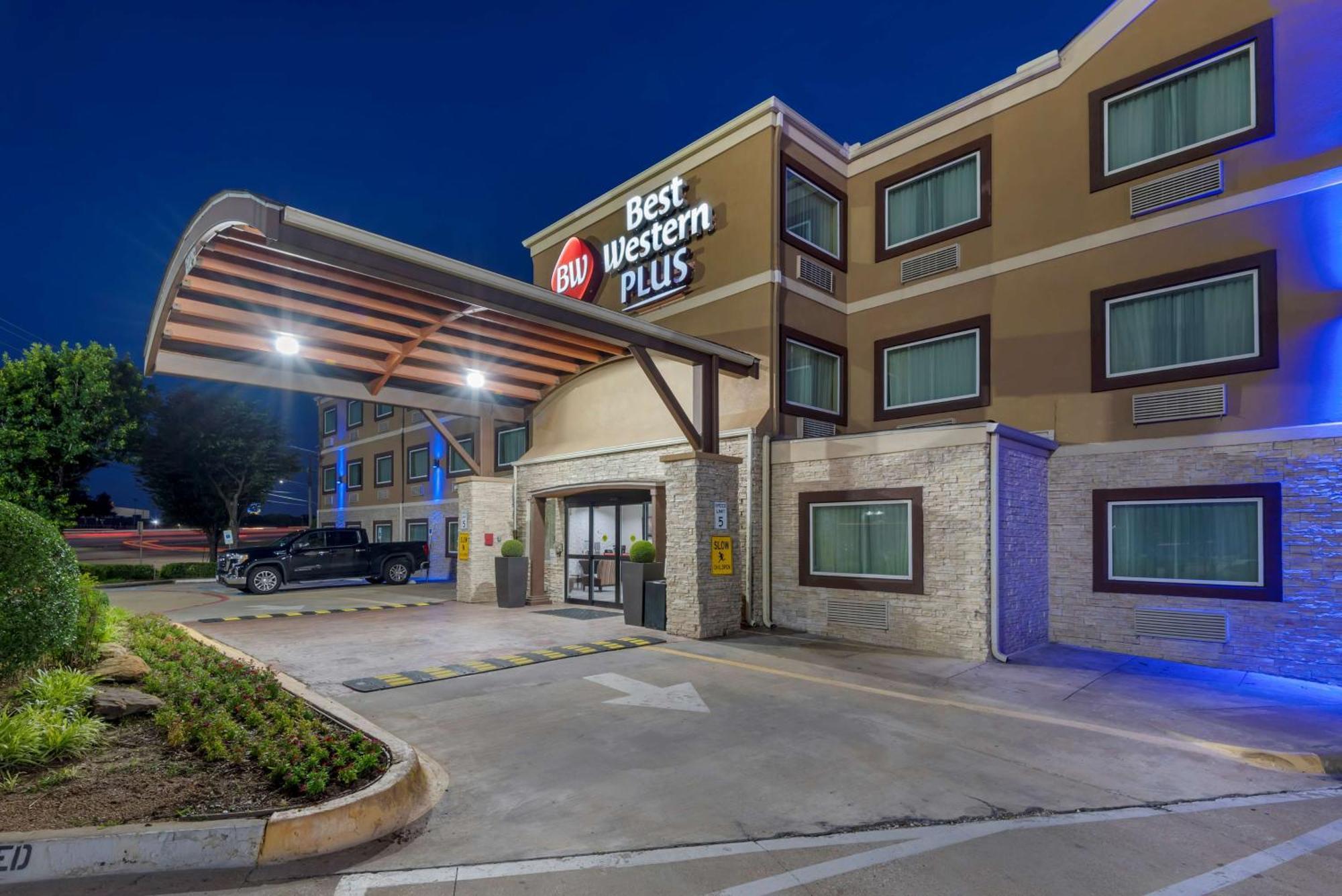 Best Western Plus Arlington North Hotel & Suites Grand Prairie Exterior photo